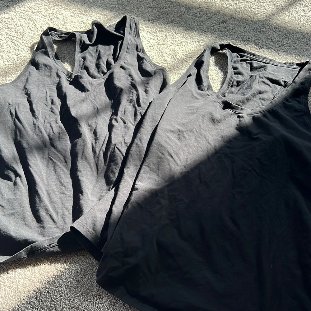 Lululemon love tanks